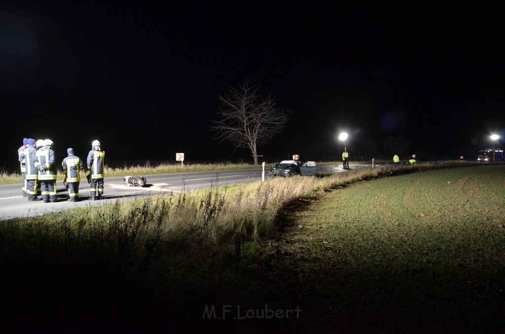 Schwerer VU PKW Roller Koeln Porz Libur Liburer Landstr P099.JPG